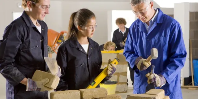 best-trade-schools-for-adults-in-fresno-ca-certificates-costs-job-outcomes